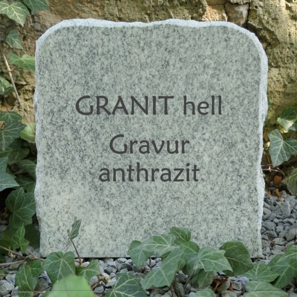 Granit hell / Gravur anthrazit